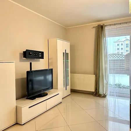 Apartament Dabrowa Z Tarasem